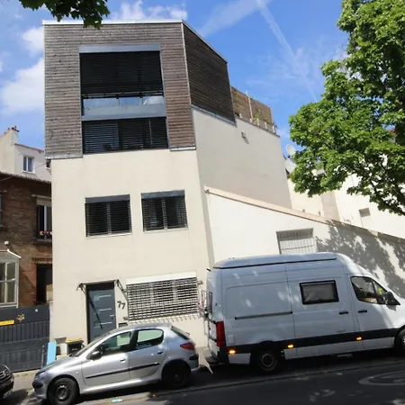 Casa de hóspedes A 2 Pas De Paris Les Lilas